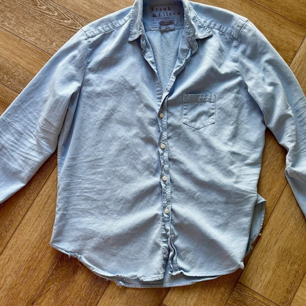 FRANK & EILEEN - Eileen Relaxed Button-Up Shirt - Size Medium